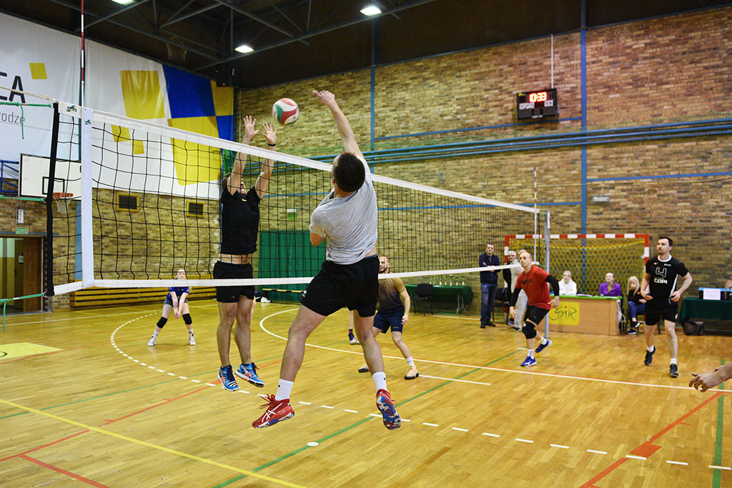 Wiosenna Siatkówka z Ośrodkiem Sportu i Rekreacji
