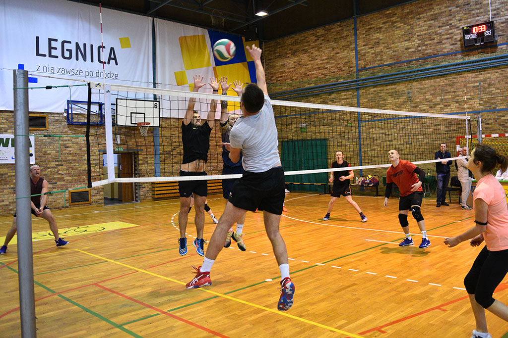Wiosenna Siatkówka z Ośrodkiem Sportu i Rekreacji