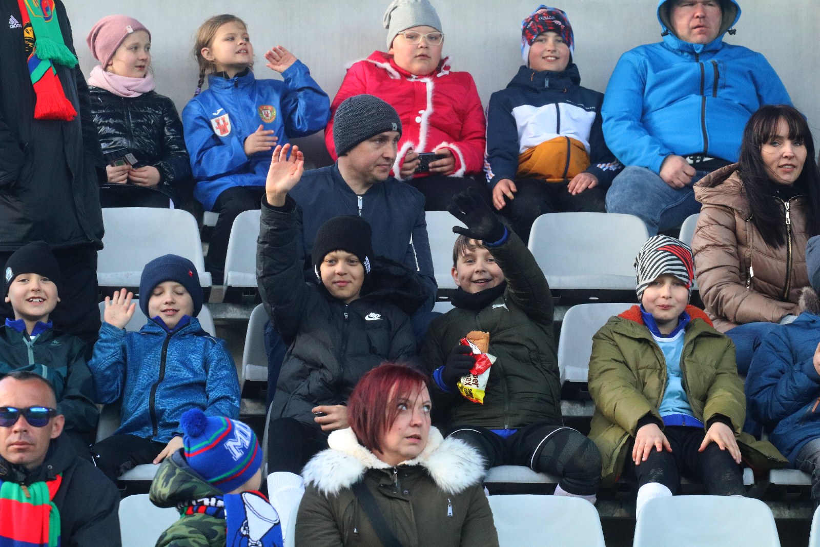 Kibice na stadionie Miedzi podczas meczu ze Stomilem Olsztyn