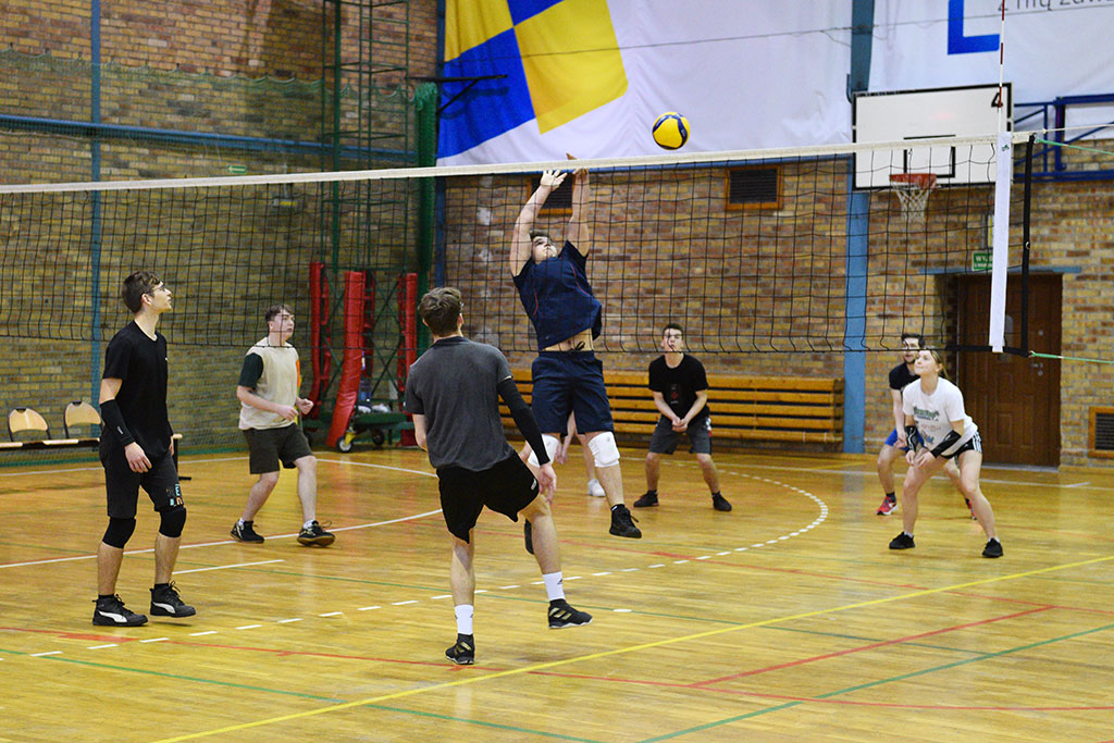 Wiosenna Siatkówka z Ośrodkiem Sportu i Rekreacji