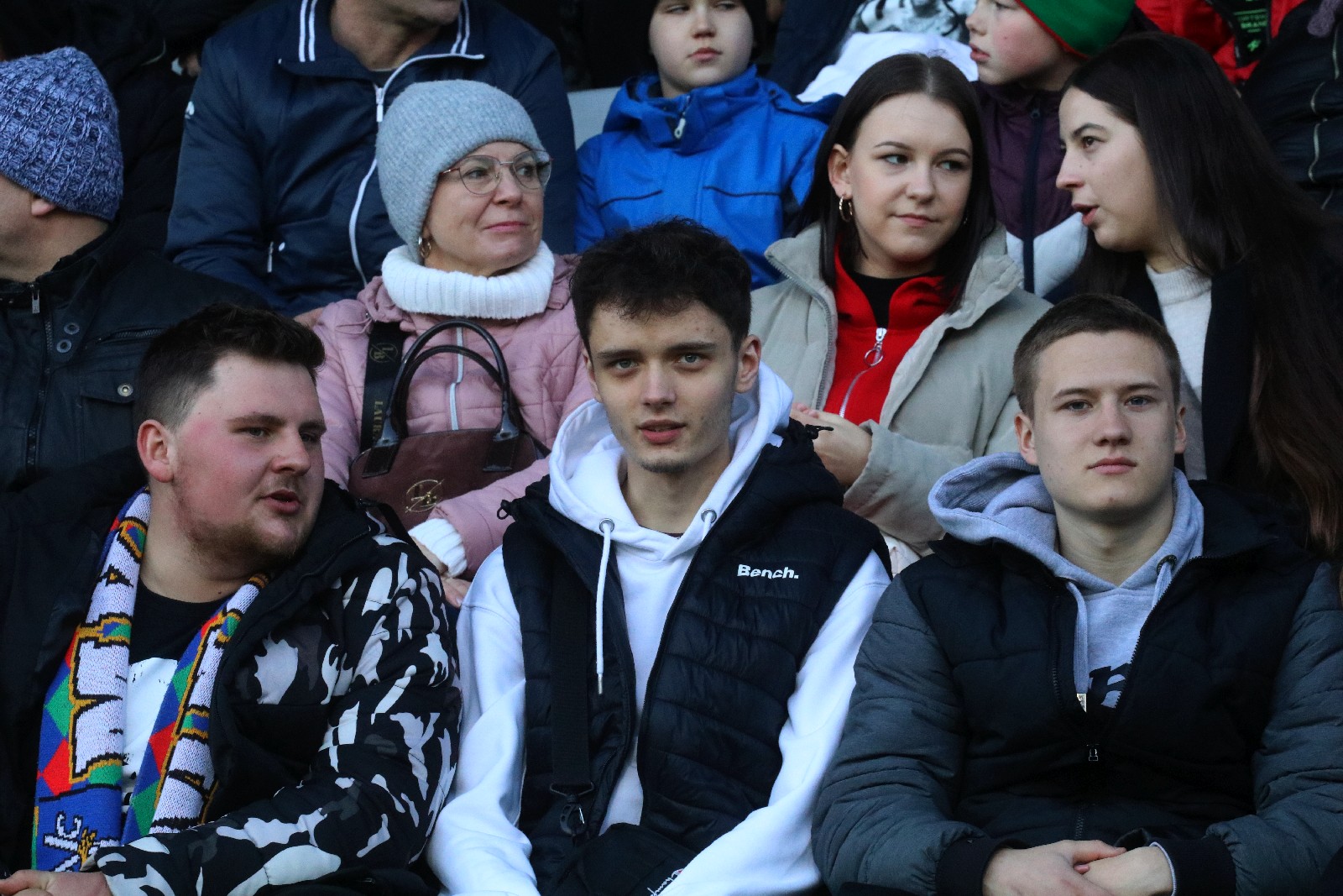 Kibice na stadionie Miedzi podczas meczu ze Stomilem Olsztyn