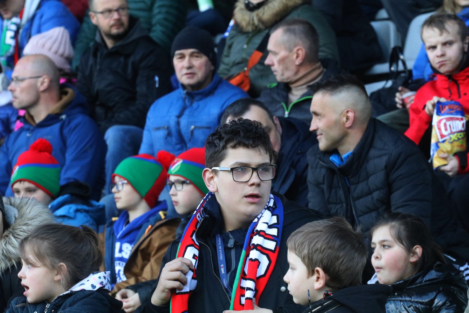 Kibice na stadionie Miedzi podczas meczu ze Stomilem Olsztyn