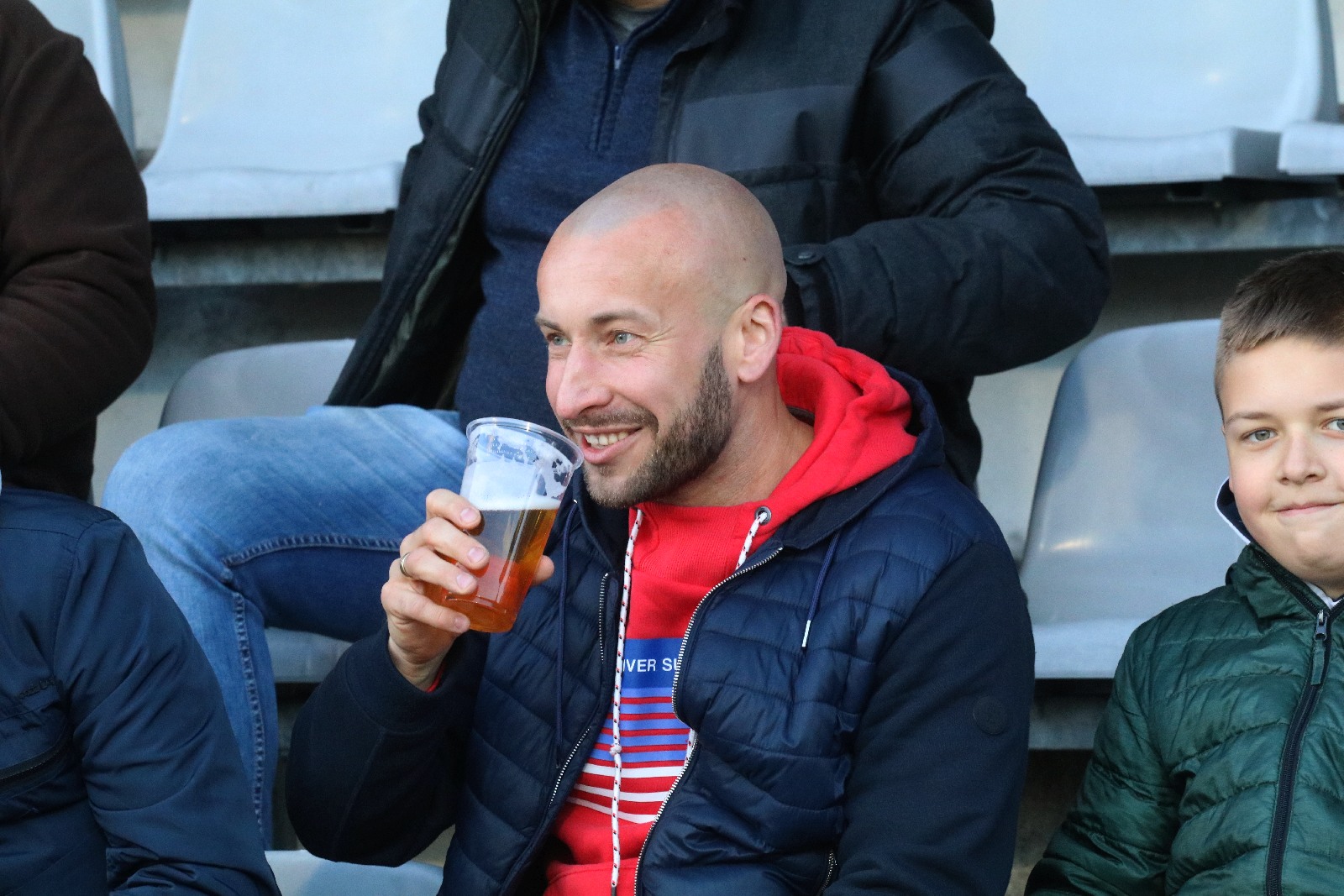 Kibice na stadionie Miedzi podczas meczu ze Stomilem Olsztyn