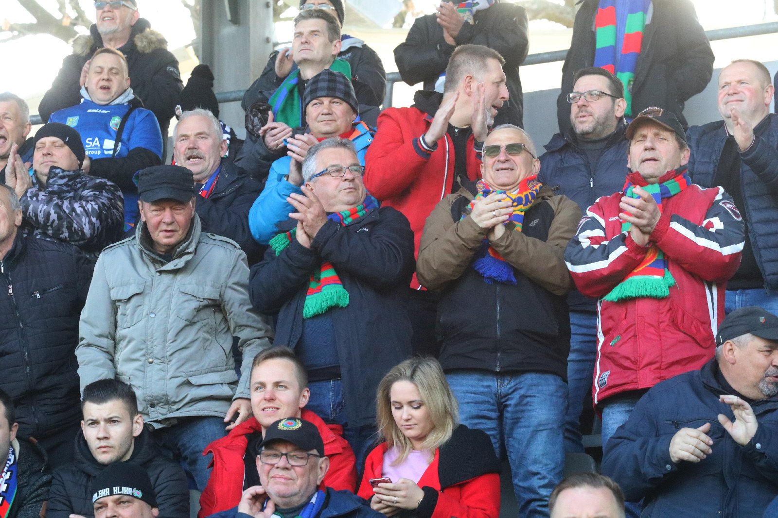 Kibice na stadionie Miedzi podczas meczu ze Stomilem Olsztyn