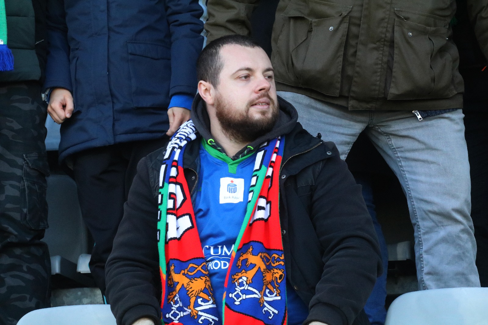 Kibice na stadionie Miedzi podczas meczu ze Stomilem Olsztyn