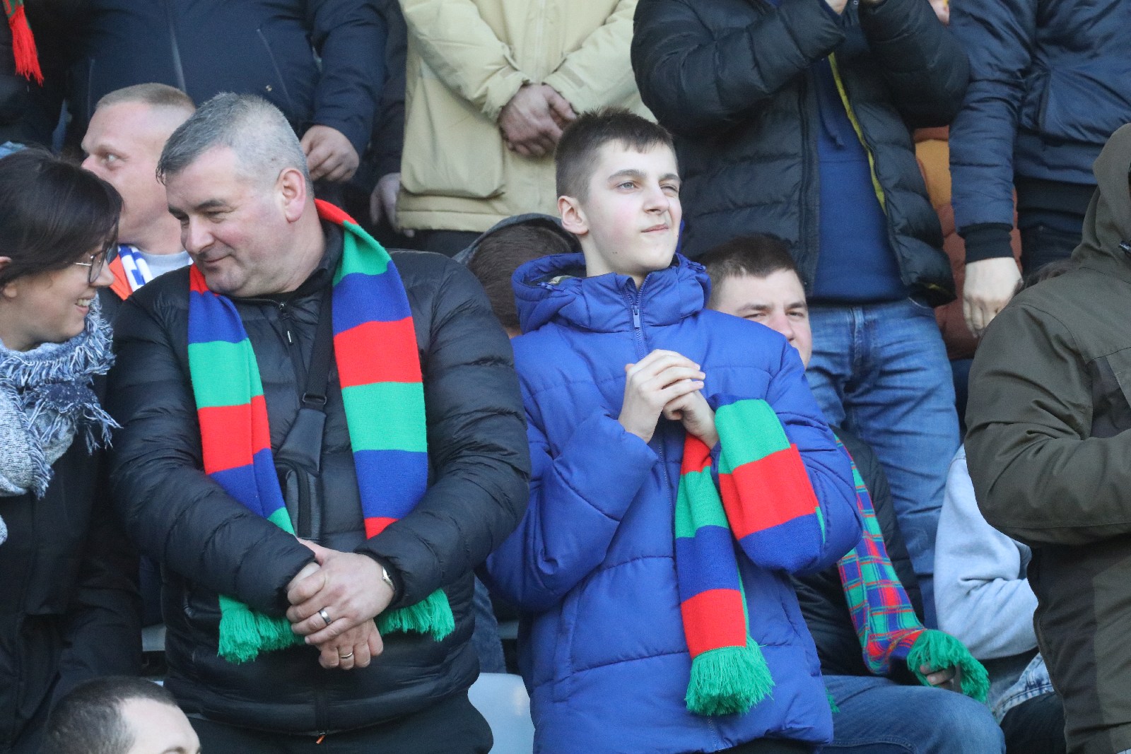 Kibice na stadionie Miedzi podczas meczu ze Stomilem Olsztyn