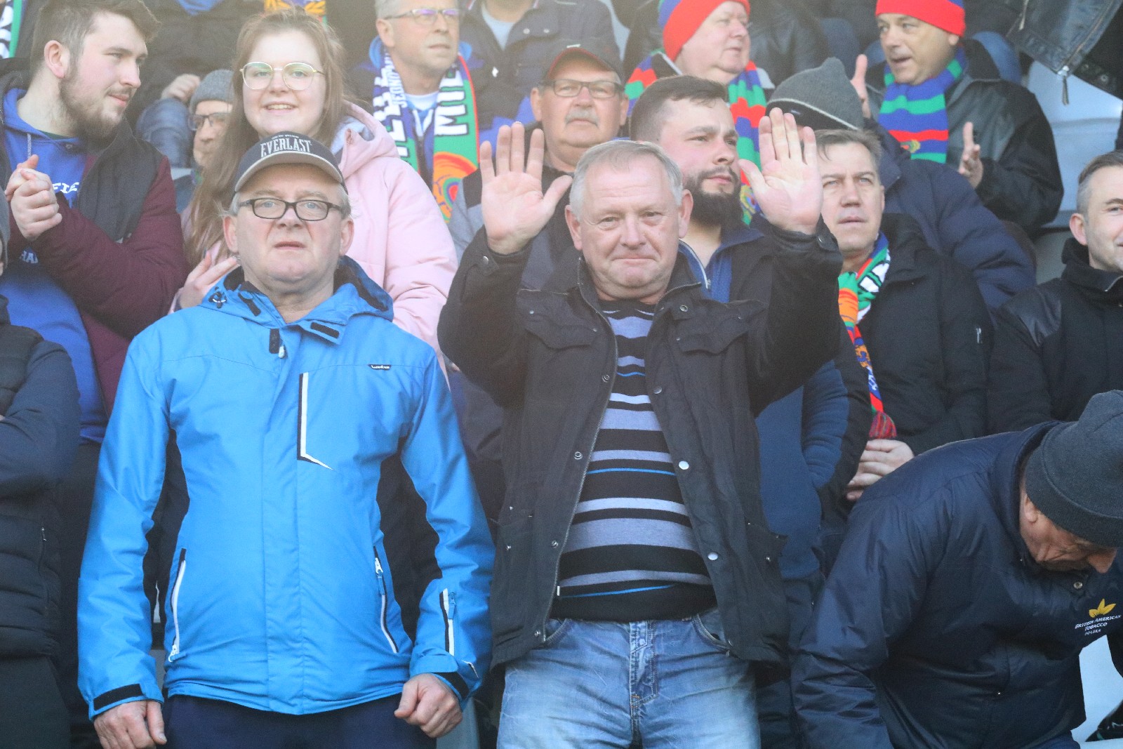 Kibice na stadionie Miedzi podczas meczu ze Stomilem Olsztyn