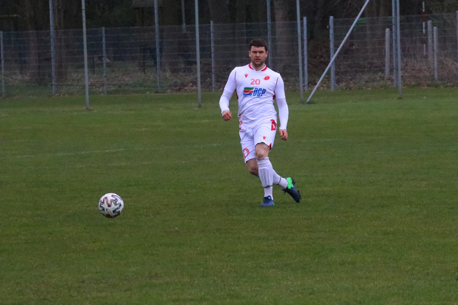 Lider nadal wygrywa. Iskra Kochlice pokonała Górnika Lubin