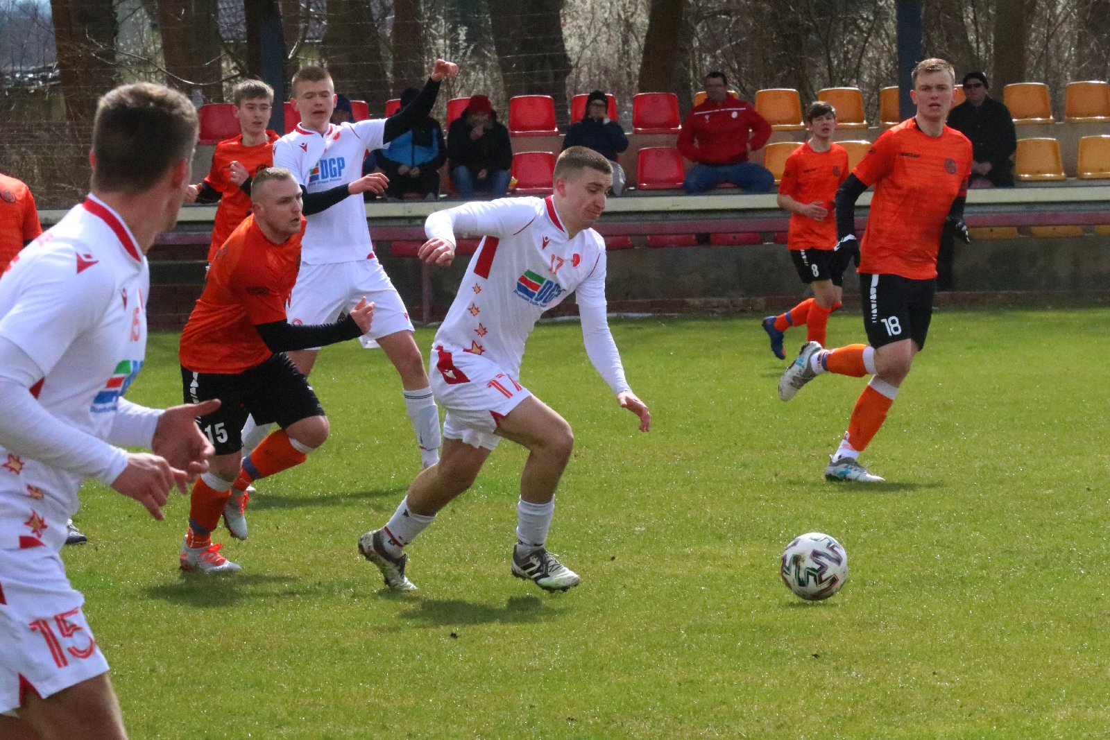 Lider nadal wygrywa. Iskra Kochlice pokonała Górnika Lubin