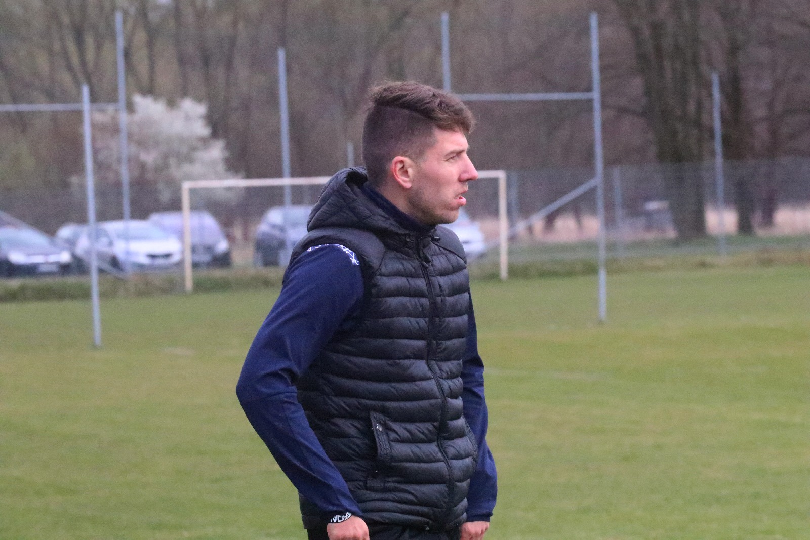 Lider nadal wygrywa. Iskra Kochlice pokonała Górnika Lubin