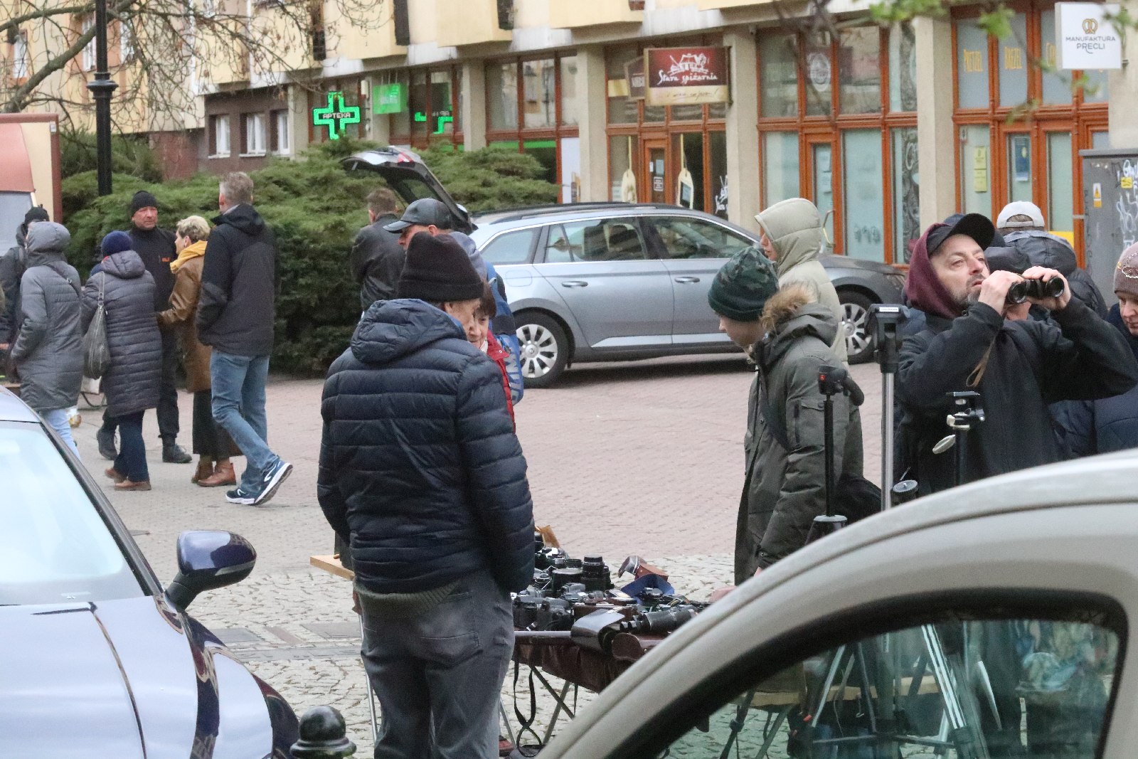 Jarmark staroci w legnickim rynku już po raz czwarty w tym roku