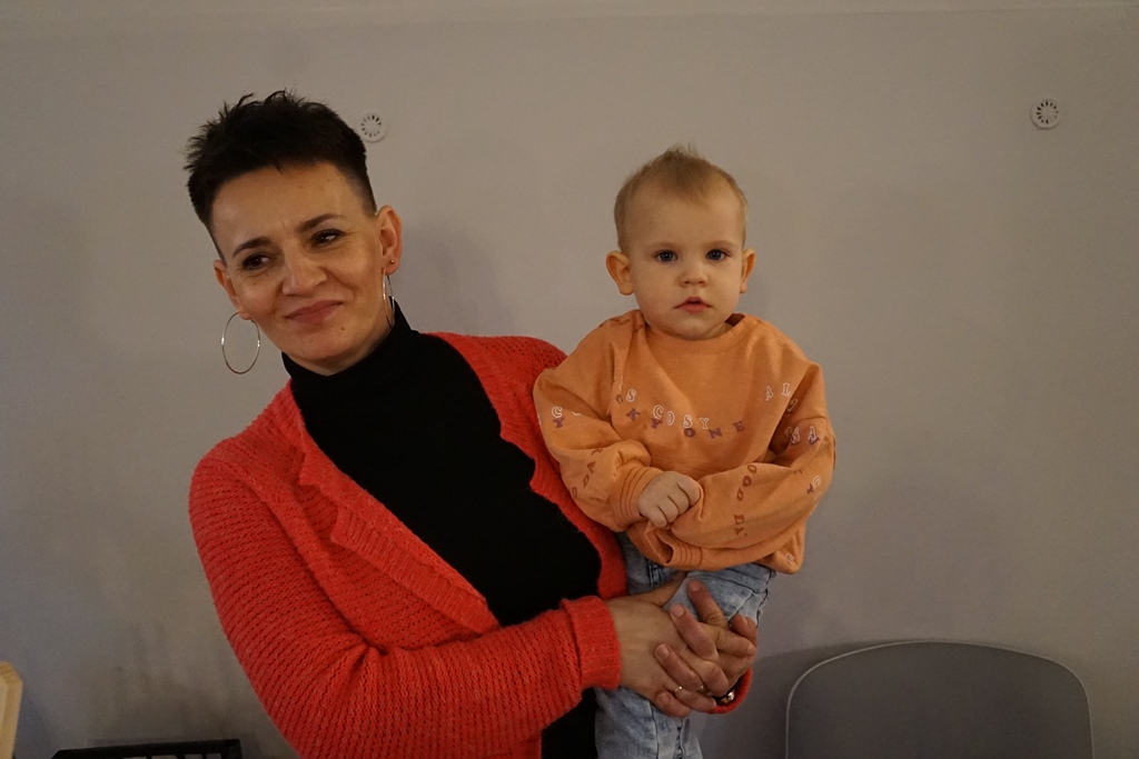 Wspólne malowanie jaj w Pątnowie w gminie Kunice