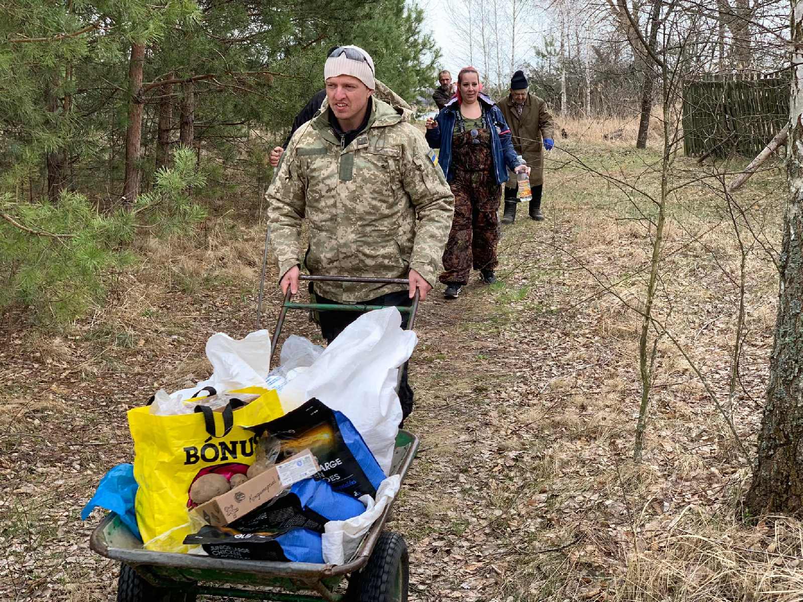 Mieszkańcy strefy wykluczenia otrzymali pomoc humanitarną