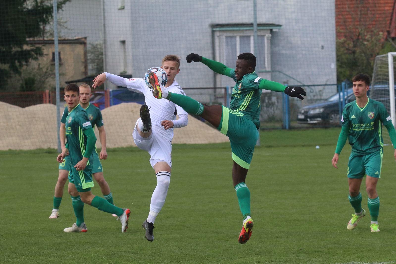 Rezerwiści Miedzi Legnica lepsi od rezerw Górnika Zabrze