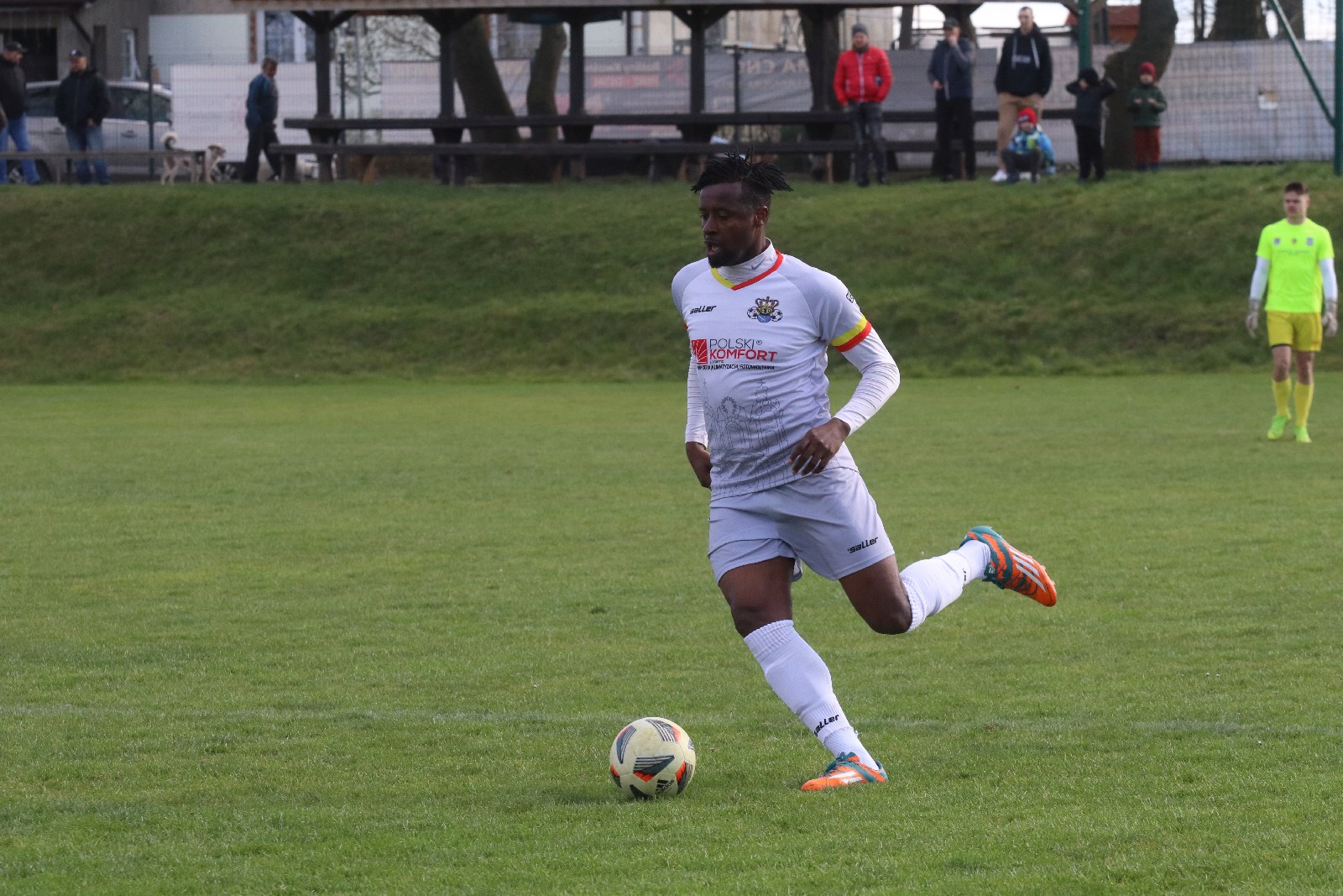 Derby w Koskowicach. KS Legnickie Pole ograł Błękitnych