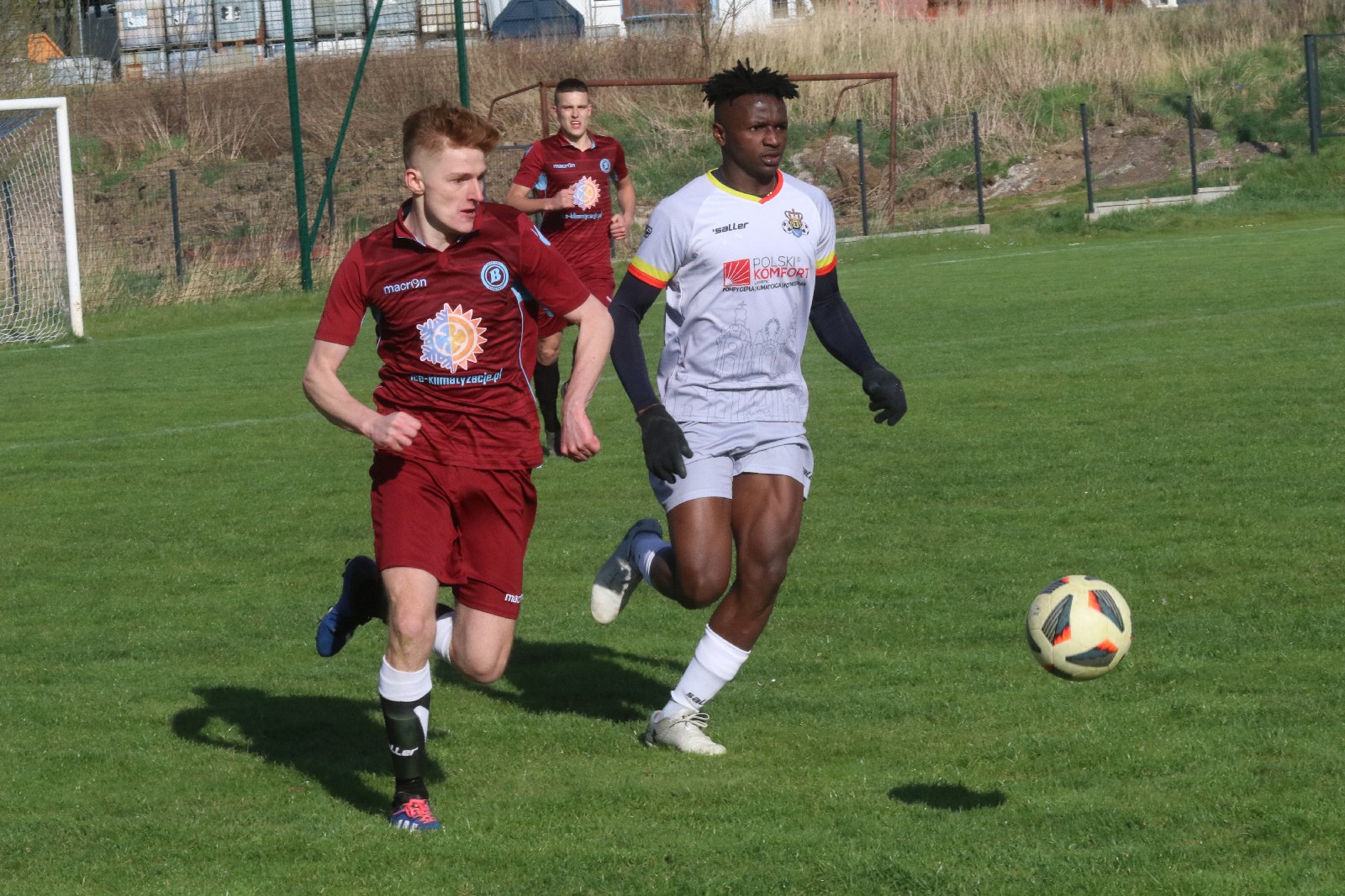 Derby w Koskowicach. KS Legnickie Pole ograł Błękitnych
