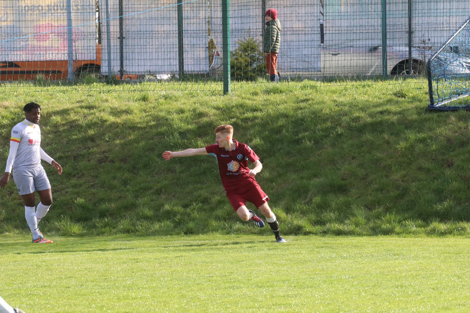 Derby w Koskowicach. KS Legnickie Pole ograł Błękitnych