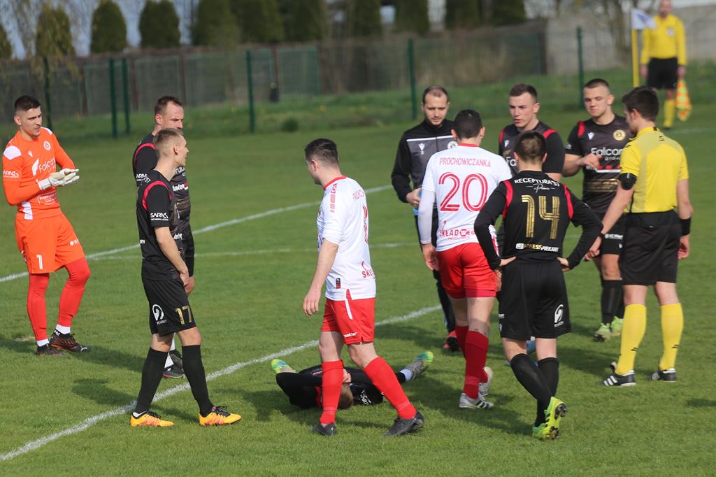 Trzy punkty zostają w Kunicach. Mewa wygrała z Prochowiczanką