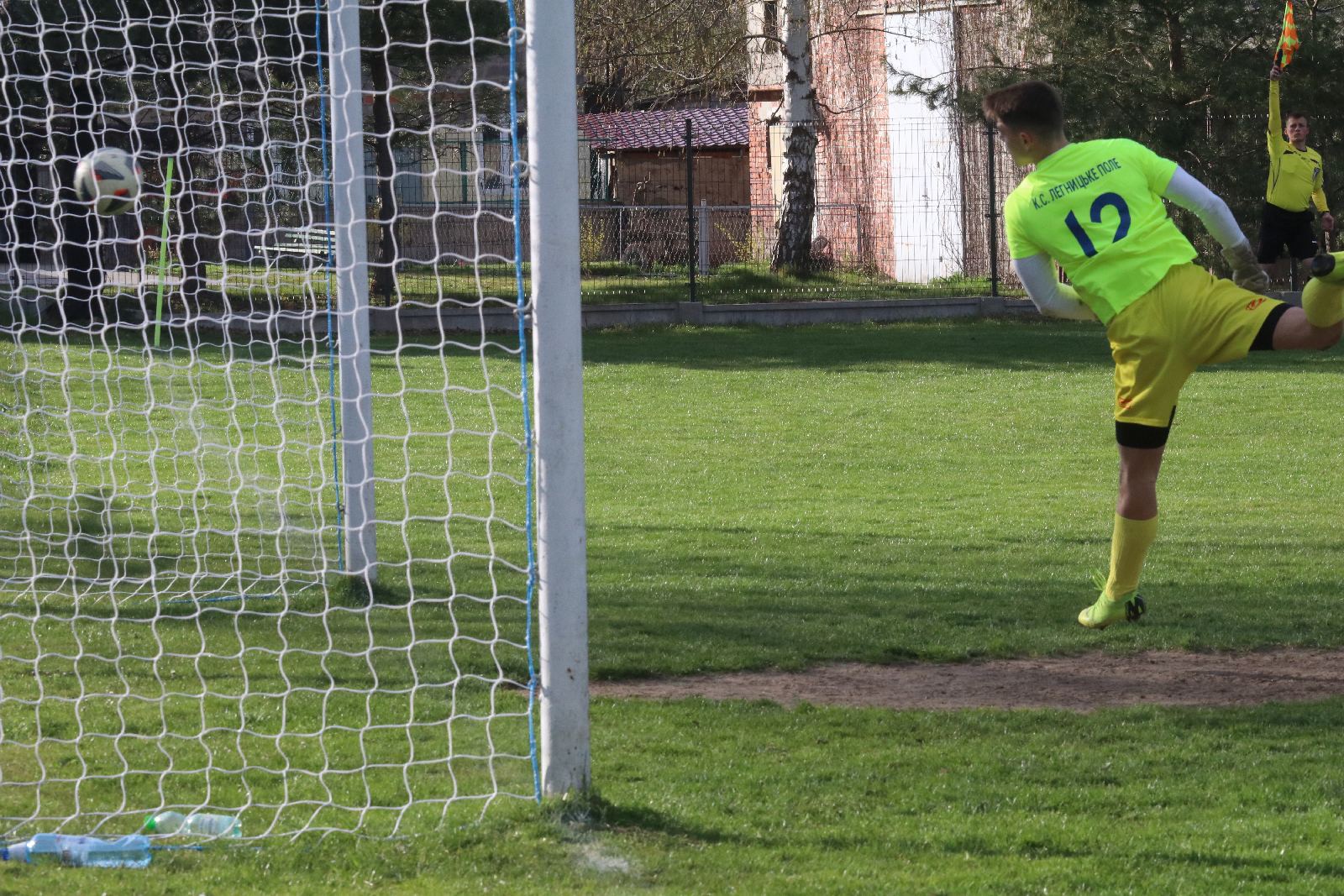 Derby w Koskowicach. KS Legnickie Pole ograł Błękitnych