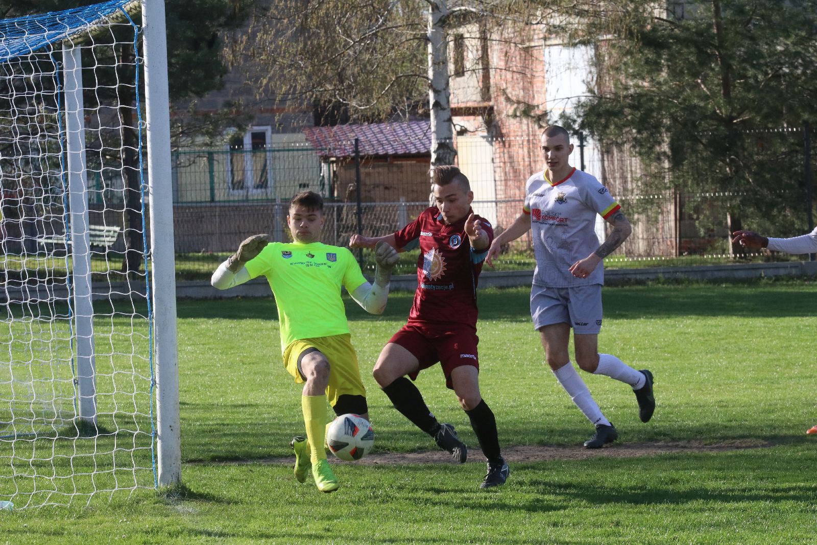 Derby w Koskowicach. KS Legnickie Pole ograł Błękitnych