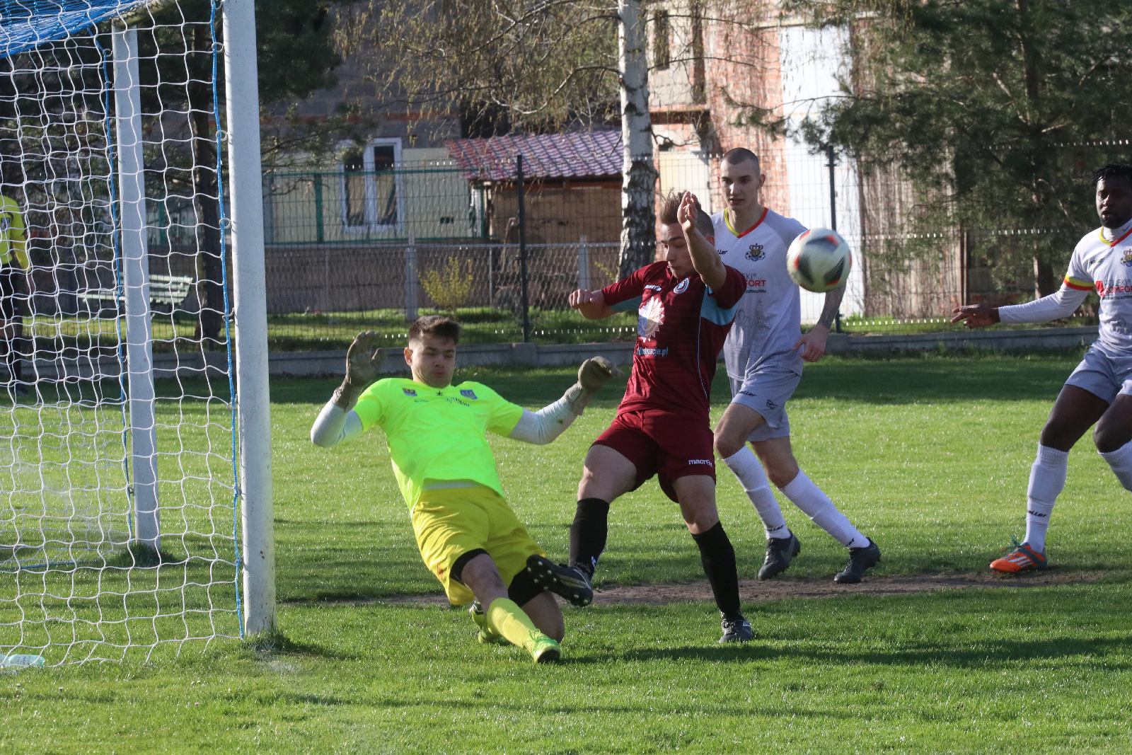 Derby w Koskowicach. KS Legnickie Pole ograł Błękitnych