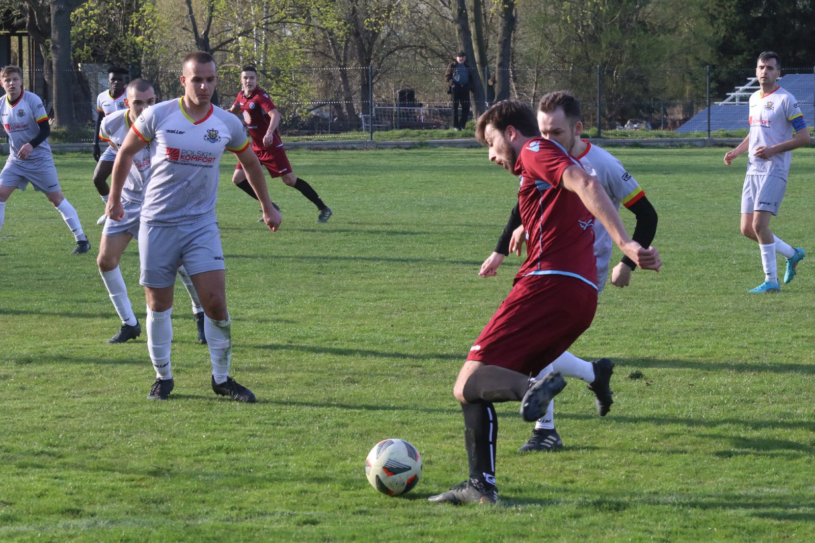 Derby w Koskowicach. KS Legnickie Pole ograł Błękitnych