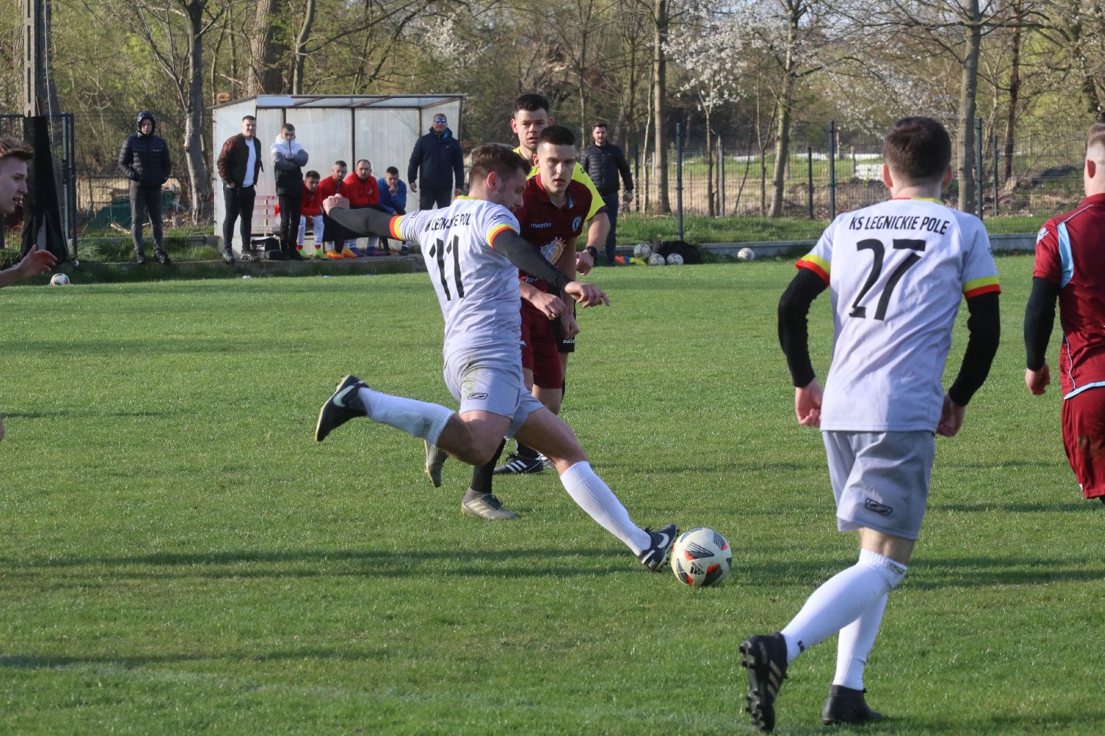 Derby w Koskowicach. KS Legnickie Pole ograł Błękitnych