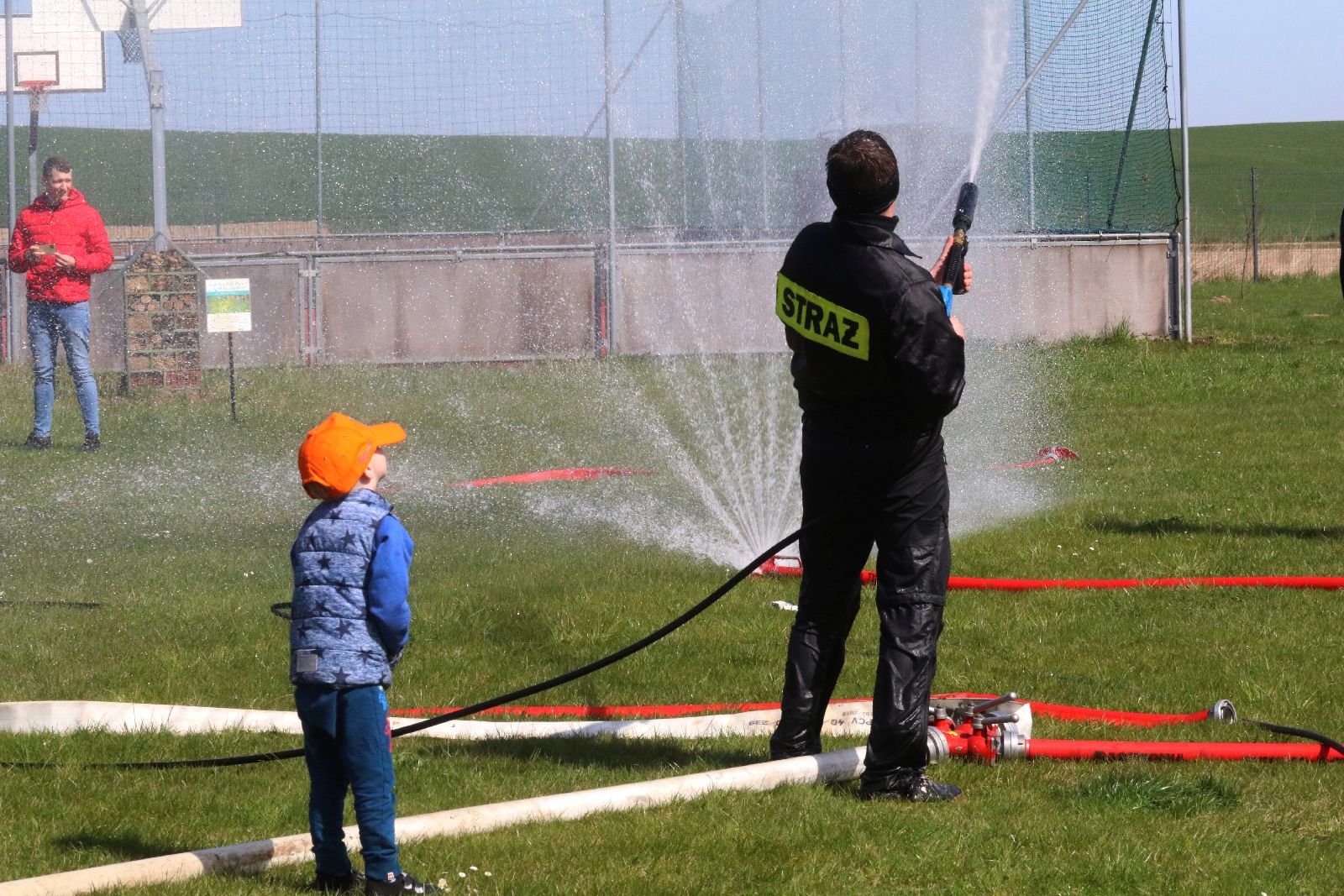 Dyngusowa zabawa z Ochotniczą Strażą Pożarną z Raczkowej