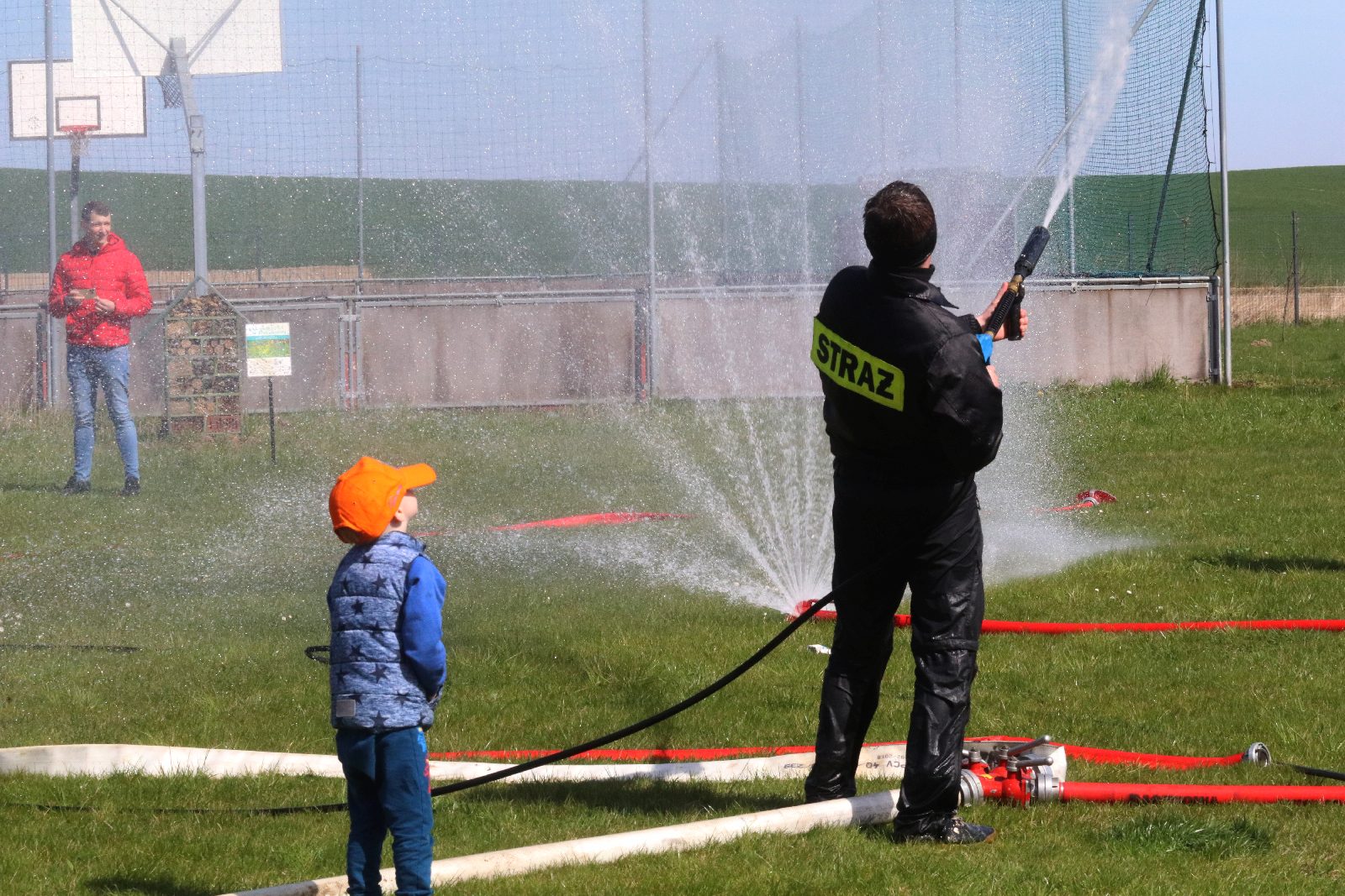 Dyngusowa zabawa z Ochotniczą Strażą Pożarną z Raczkowej
