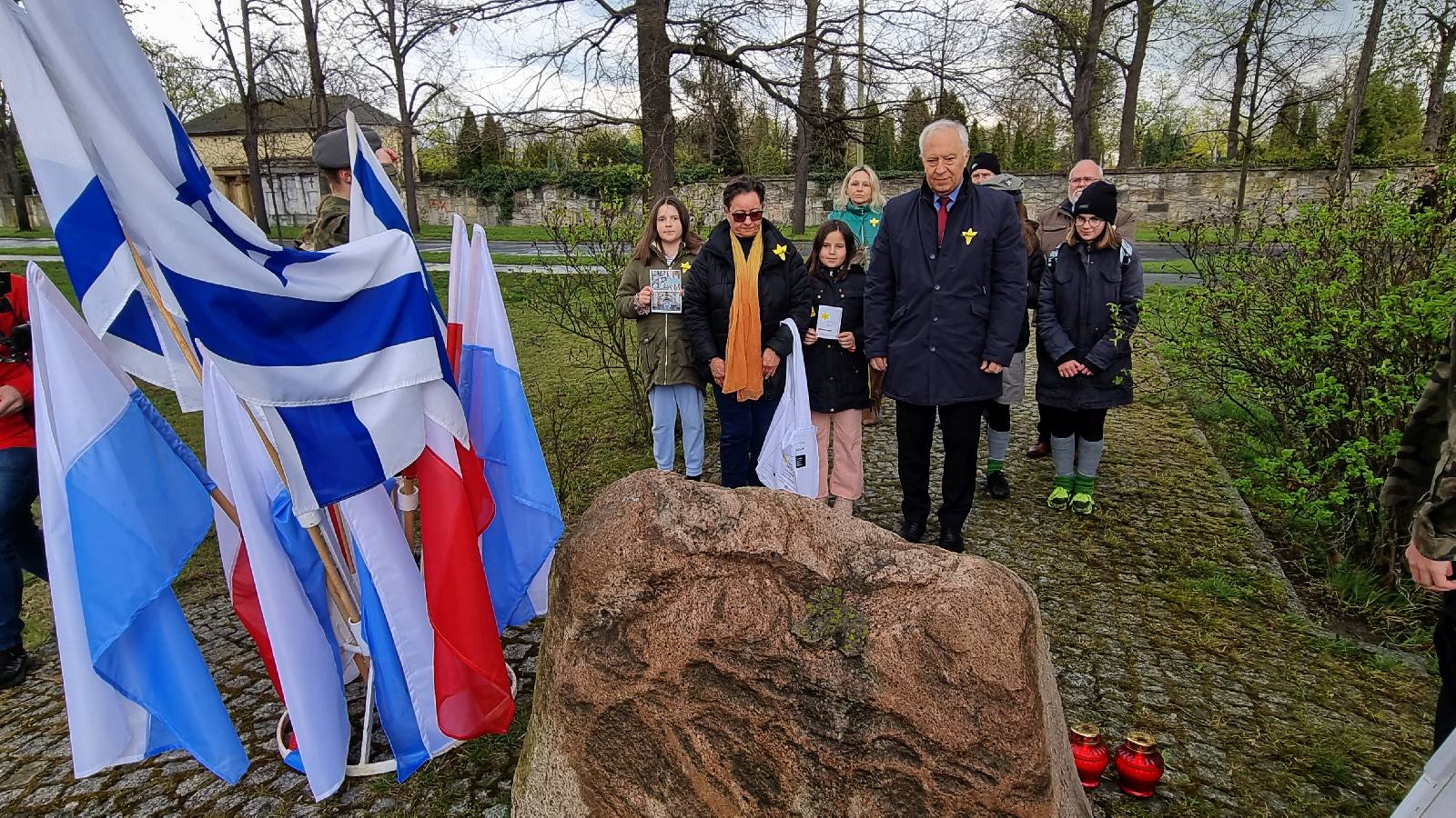 Złożyli hołd bohaterom powstania w getcie warszawskim