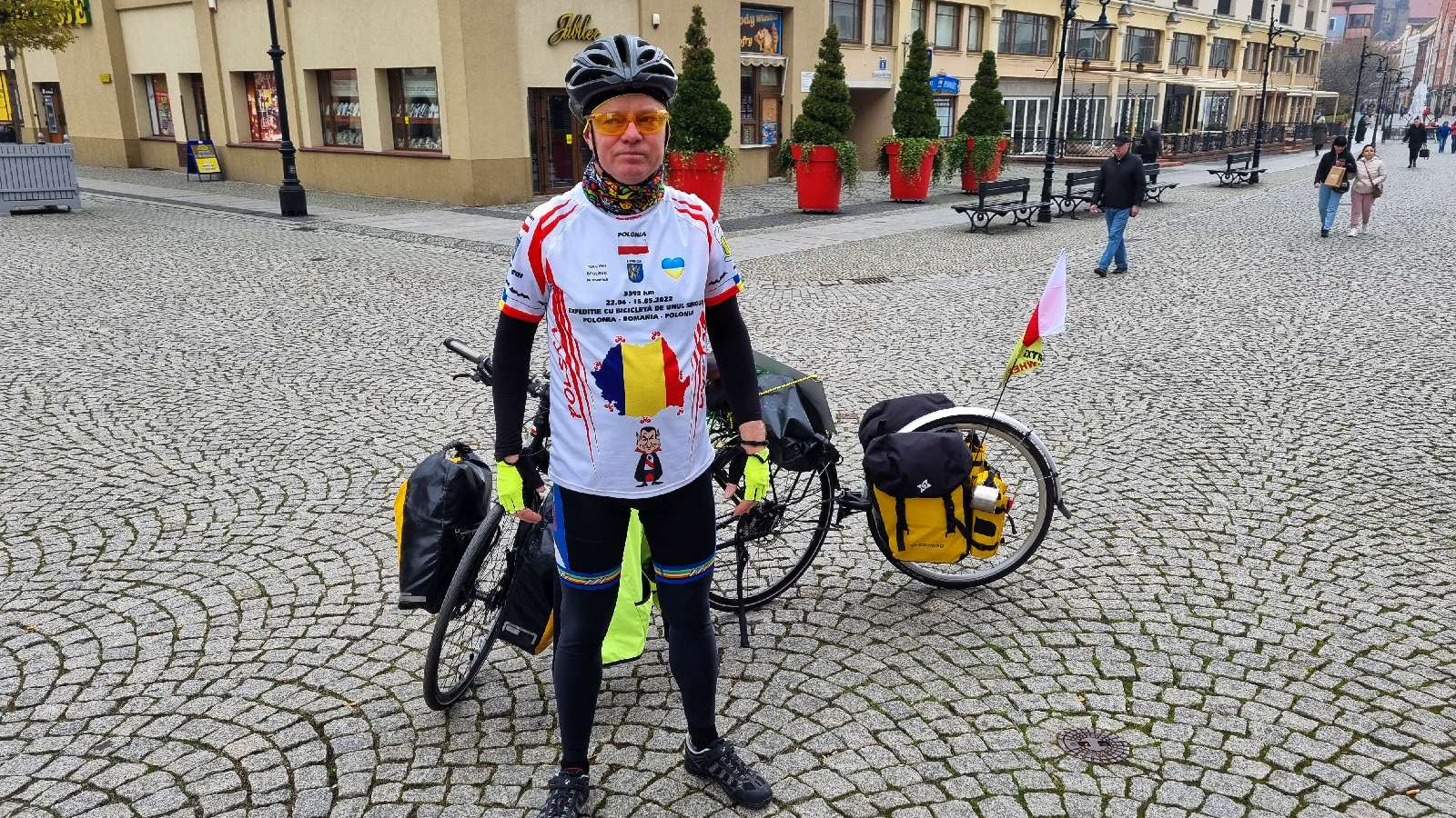 Piotr Ziętal wyruszył rowerem w samotną podróż do Rumunii