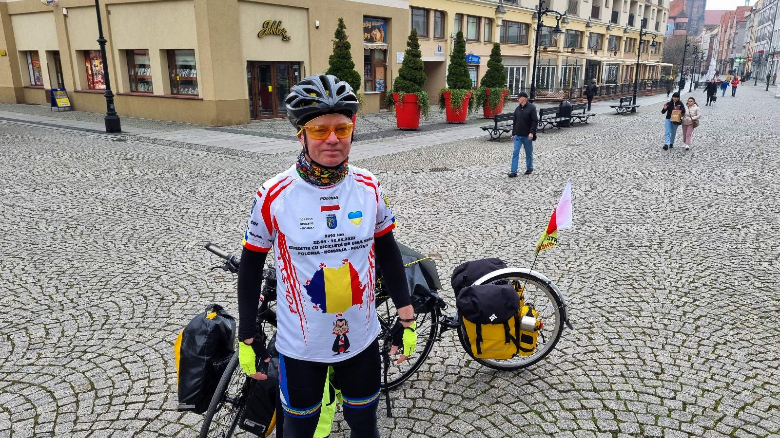 Piotr Ziętal wyruszył rowerem w samotną podróż do Rumunii