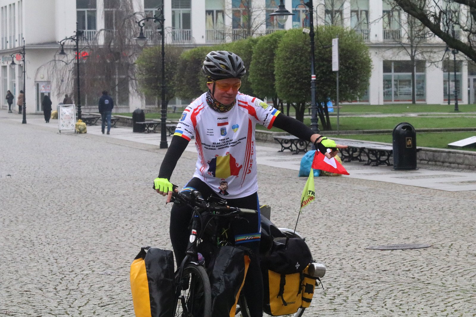 Piotr Ziętal wyruszył rowerem w samotną podróż do Rumunii