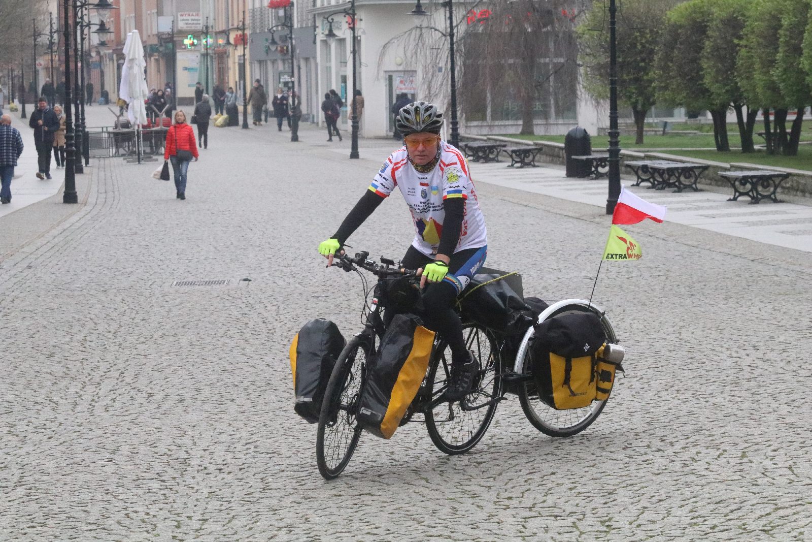 Piotr Ziętal wyruszył rowerem w samotną podróż do Rumunii