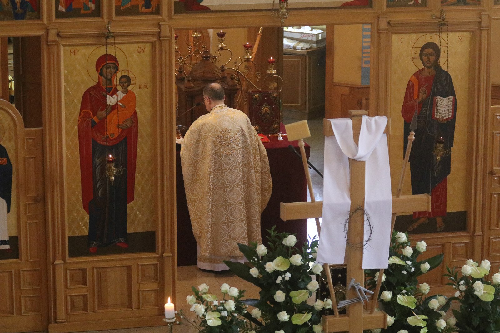 Święcenie pokarmów w parafii greckokatolickiej w Legnicy