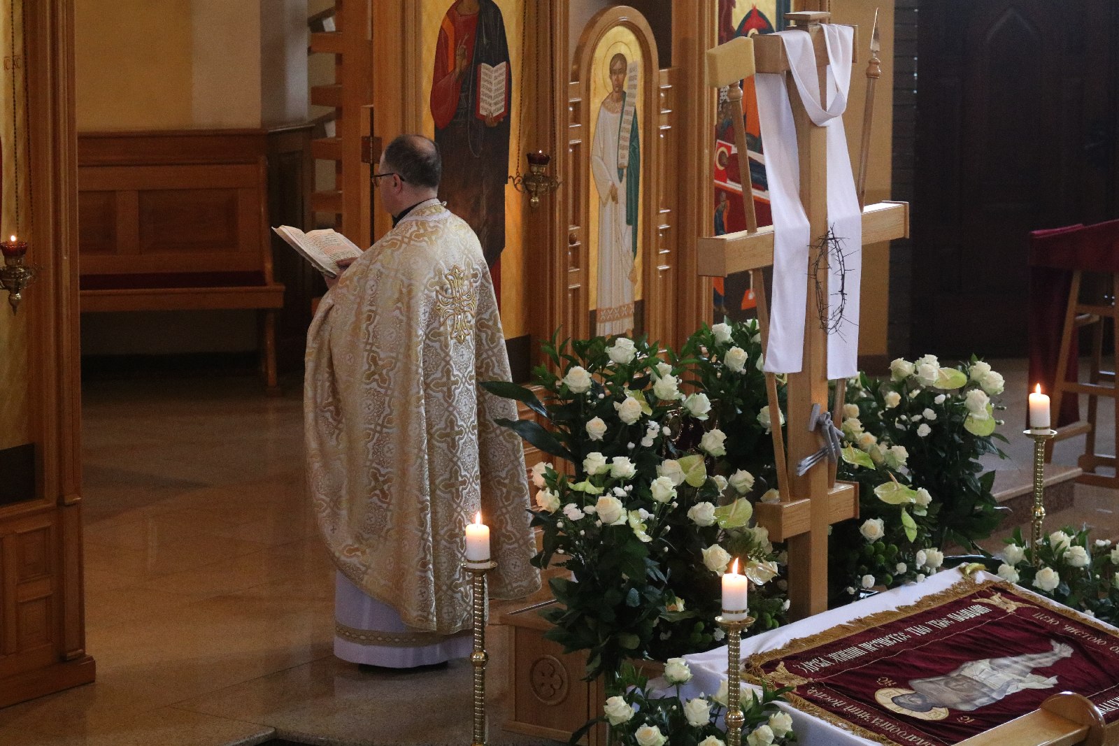 Święcenie pokarmów w parafii greckokatolickiej w Legnicy
