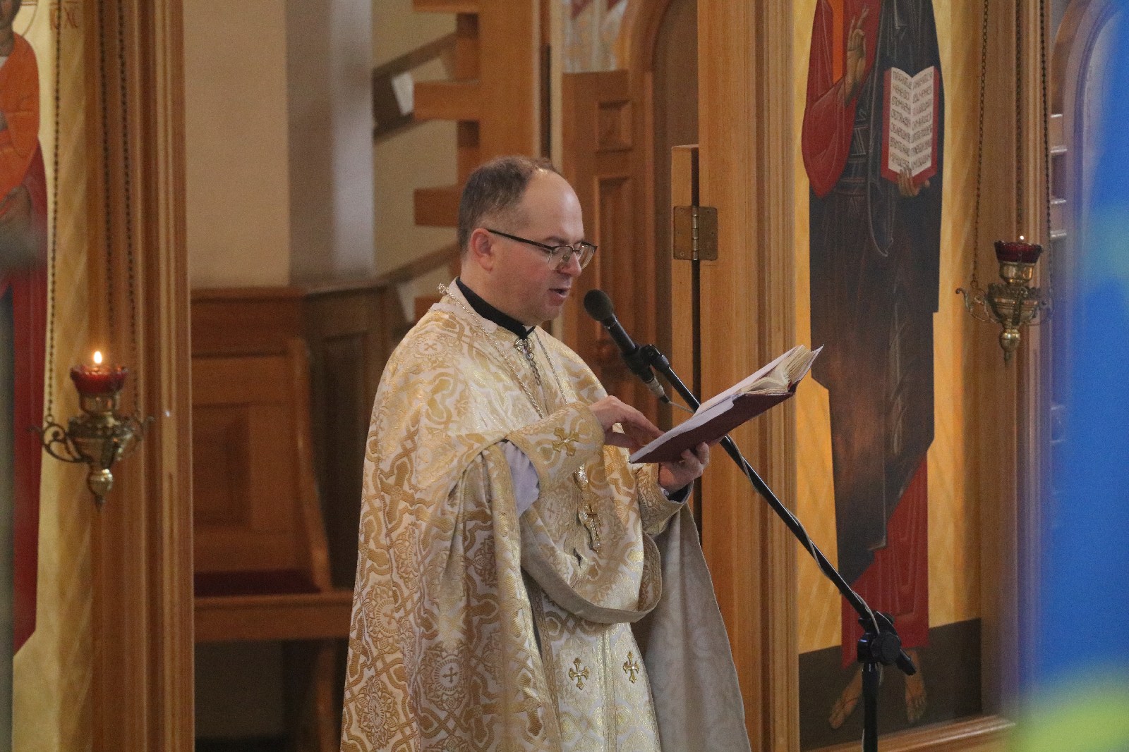 Święcenie pokarmów w parafii greckokatolickiej w Legnicy