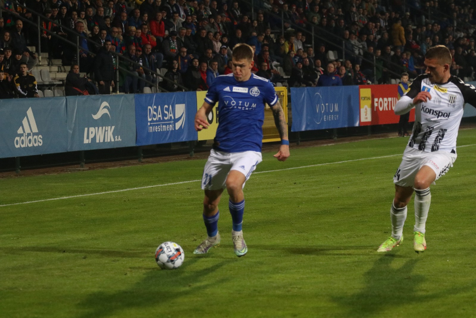 Miedź Legnica traci dwa punkty z Sandecją Nowy Sącz       	