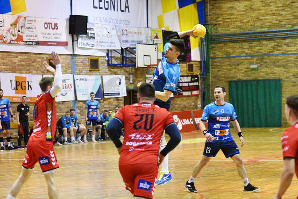 Siódemka Miedź Legnica wygrywa jedną bramką z Zamościem