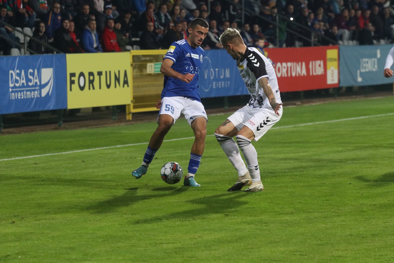 Miedź Legnica traci dwa punkty z Sandecją Nowy Sącz       	
