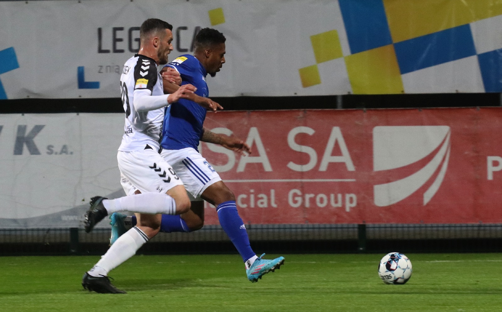 Miedź Legnica traci dwa punkty z Sandecją Nowy Sącz       	