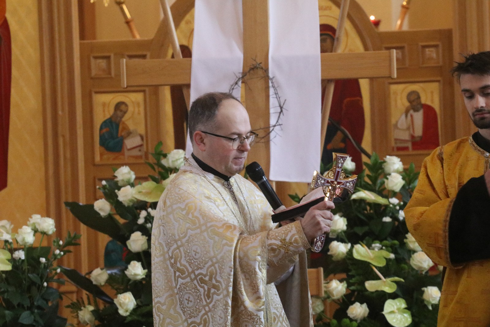 Święcenie pokarmów w parafii greckokatolickiej w Legnicy
