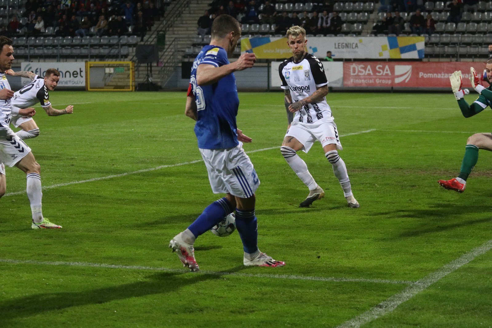 Miedź Legnica traci dwa punkty z Sandecją Nowy Sącz       	