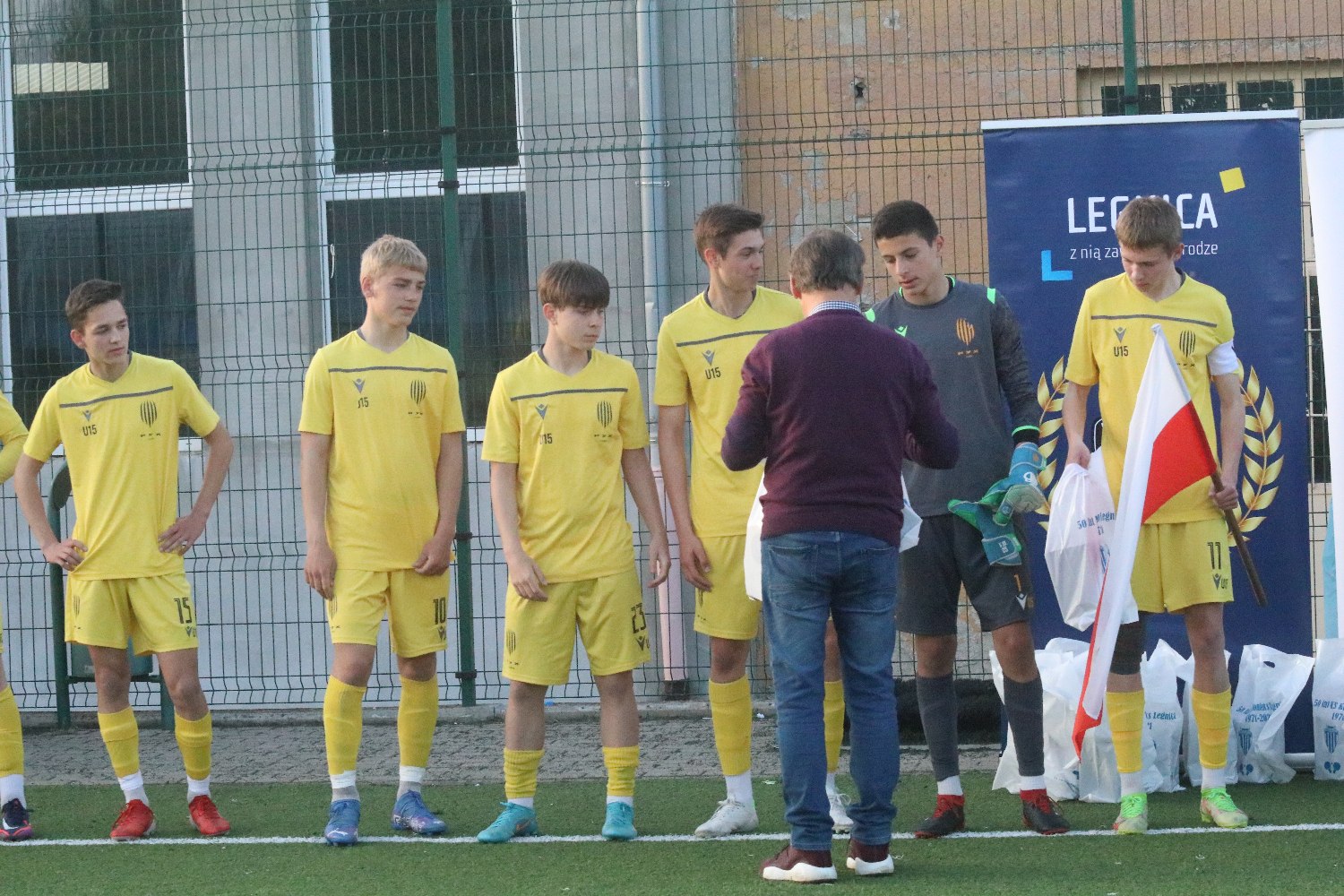 Juniorzy ze Lwowa lepsi od juniorów Konfeksu Legnica