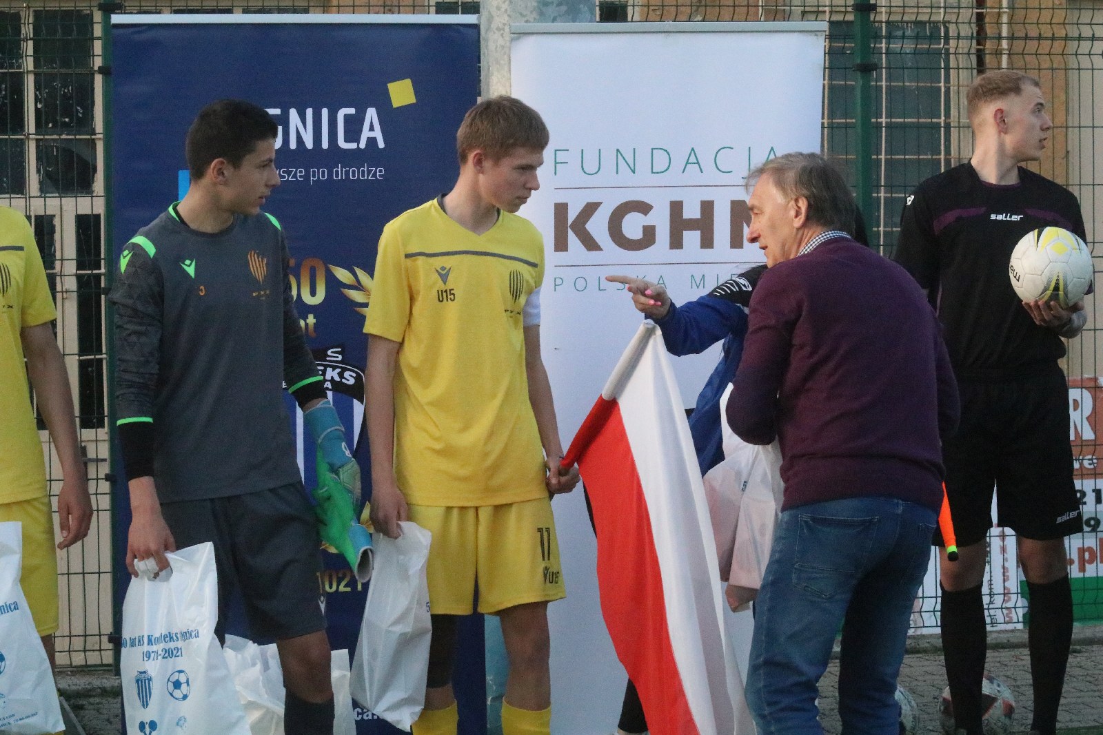 Juniorzy ze Lwowa lepsi od juniorów Konfeksu Legnica