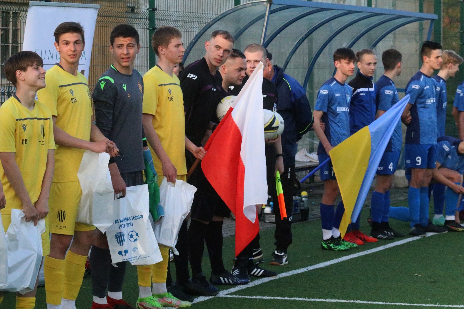 Juniorzy ze Lwowa lepsi od juniorów Konfeksu Legnica