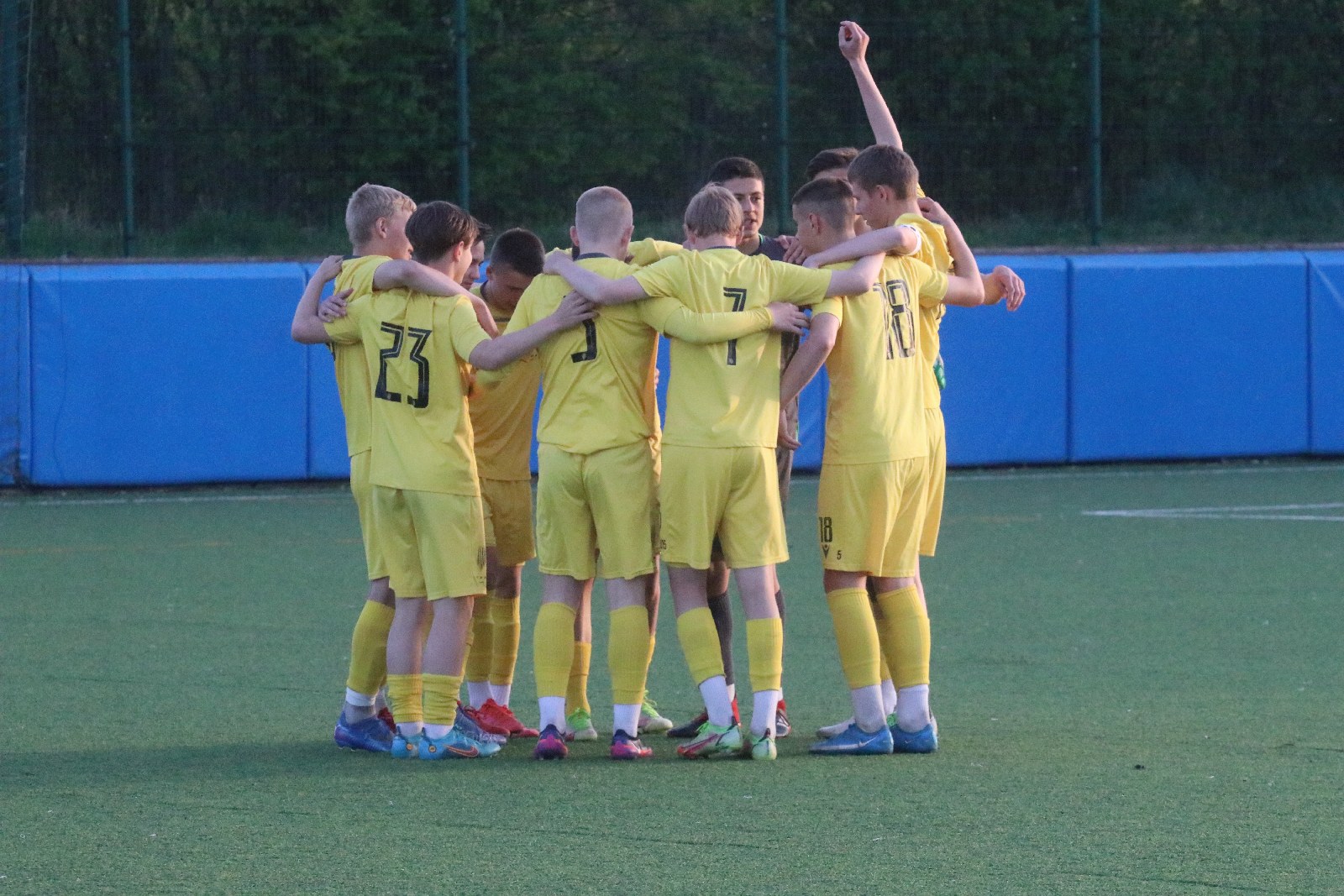 Juniorzy ze Lwowa lepsi od juniorów Konfeksu Legnica