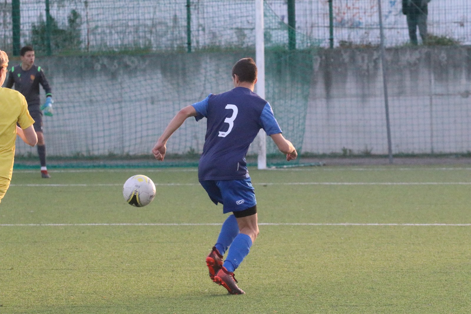Juniorzy ze Lwowa lepsi od juniorów Konfeksu Legnica