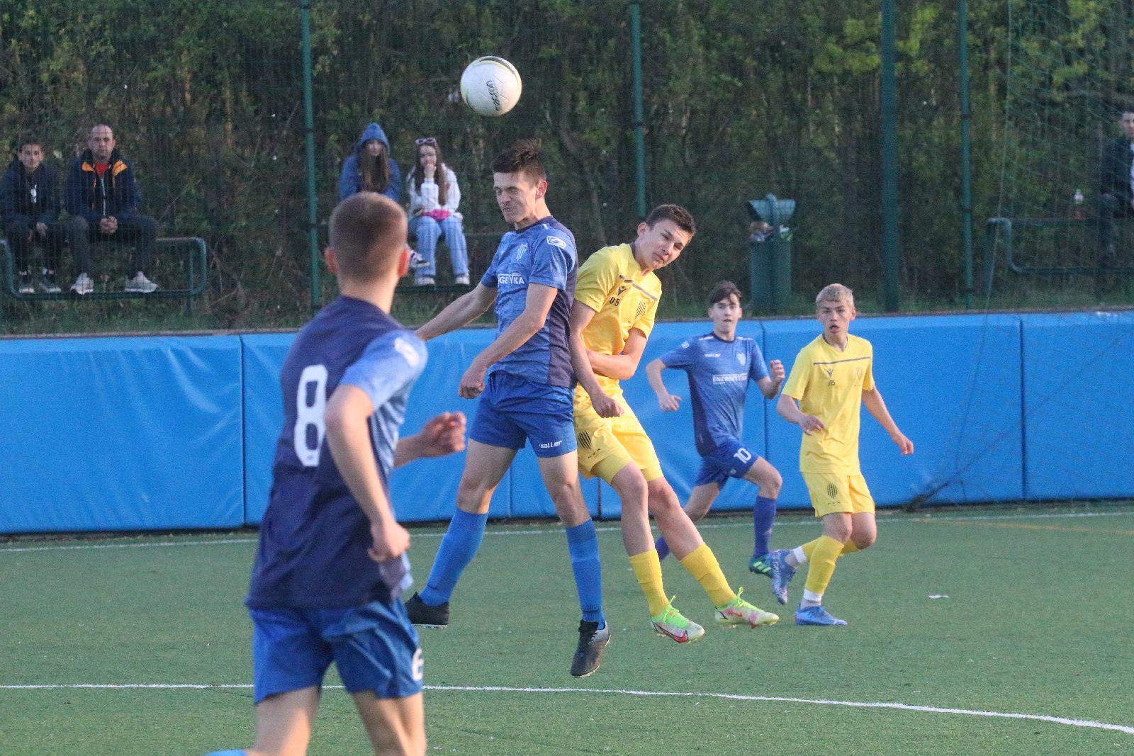 Juniorzy ze Lwowa lepsi od juniorów Konfeksu Legnica