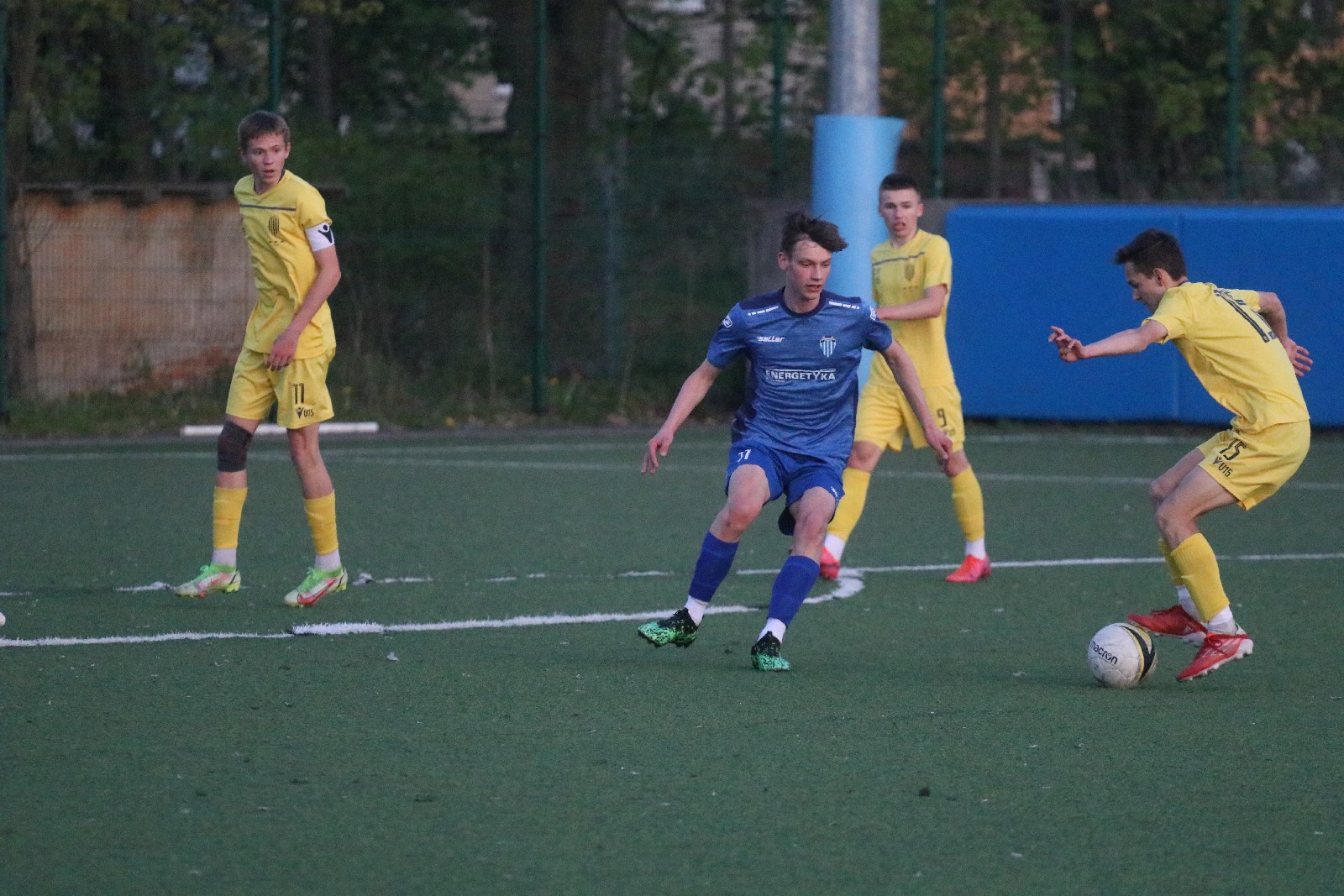 Juniorzy ze Lwowa lepsi od juniorów Konfeksu Legnica